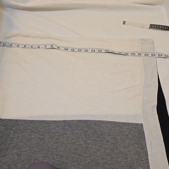 Lululemon Poncho Viscose Cashmere Blend Colorblock White Grey s - Picture 4 of 7